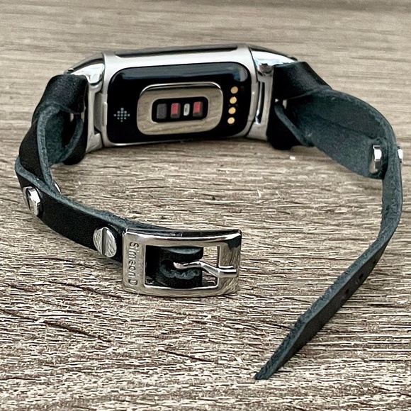 Slim Black Leather Strap Silver Fitbit Charge 5 Band Women Fashion Wristband - Picture 7 of 7